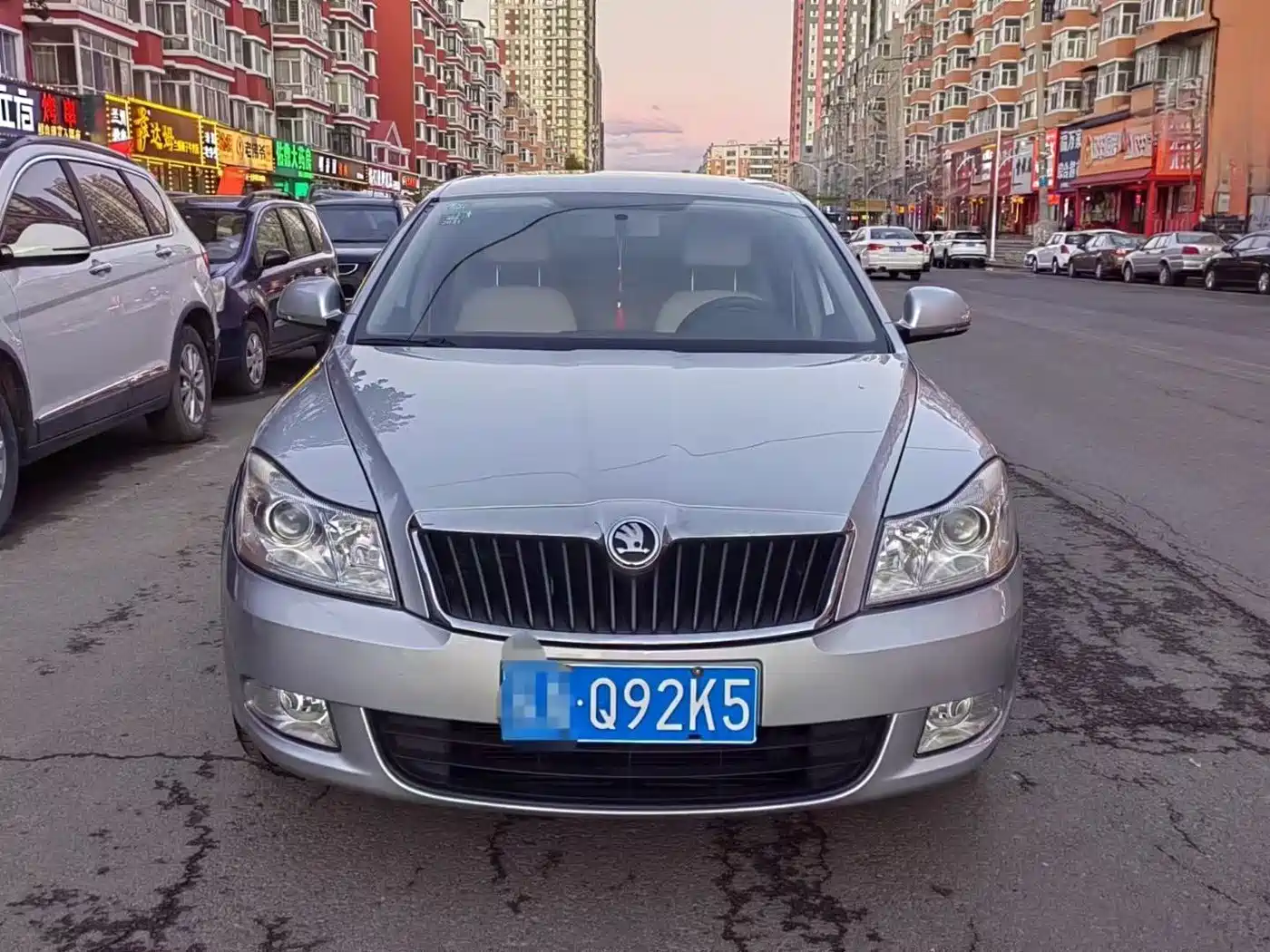 Škoda Octavia 2015 Classic 1.6L Manual Elite Edition фото 2