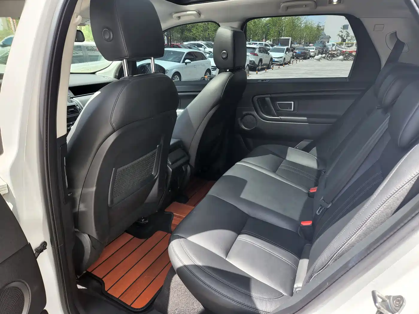 Land Rover Discovery Sport 2016 2.0T S фото 19