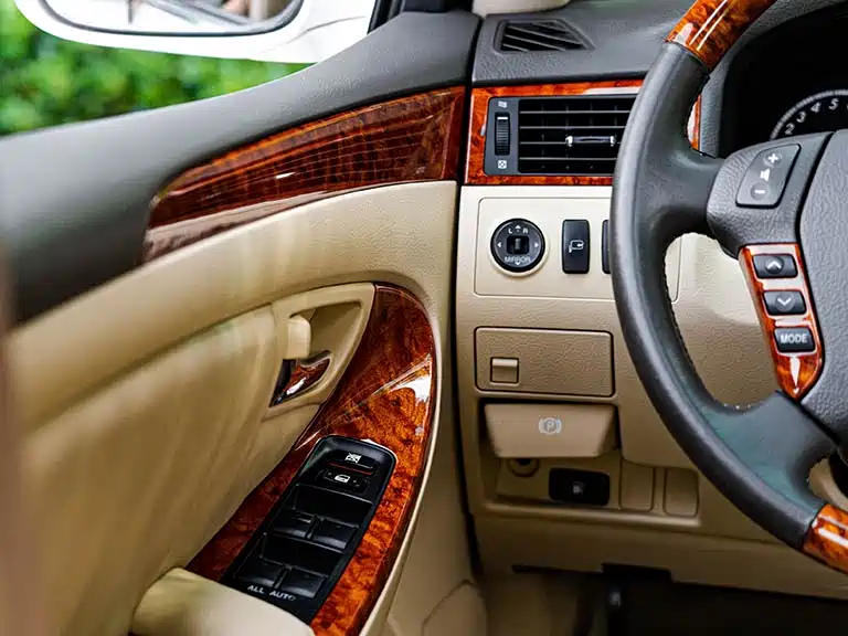 Toyota Crown 2008 2.5L 5th Anniversary Edition фото 16