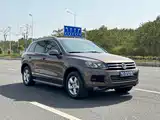 Фото 3 - Volkswagen Touareg