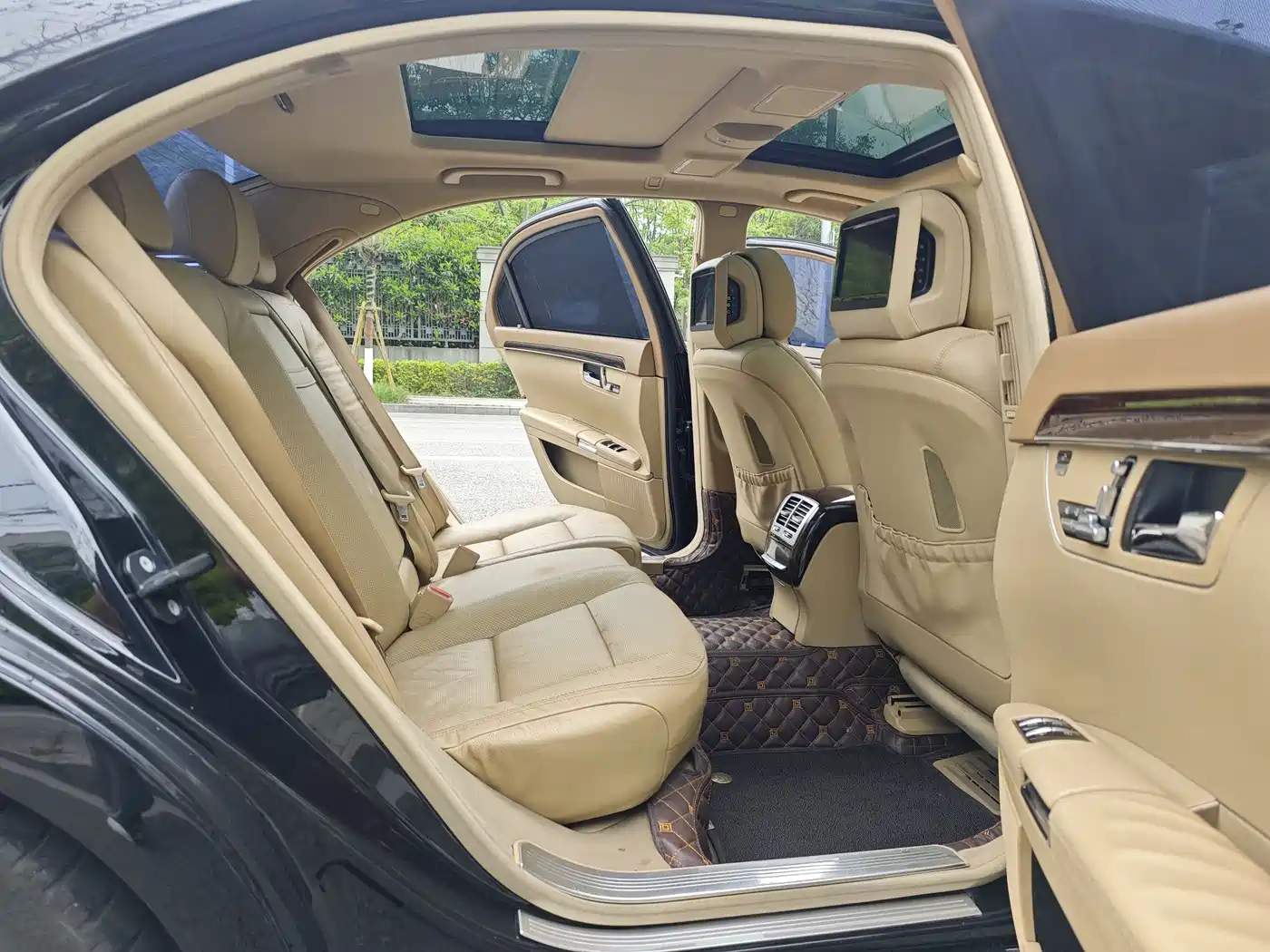 Mercedes-Benz S-Class 2010 Model S 400 L HYBRID фото 16