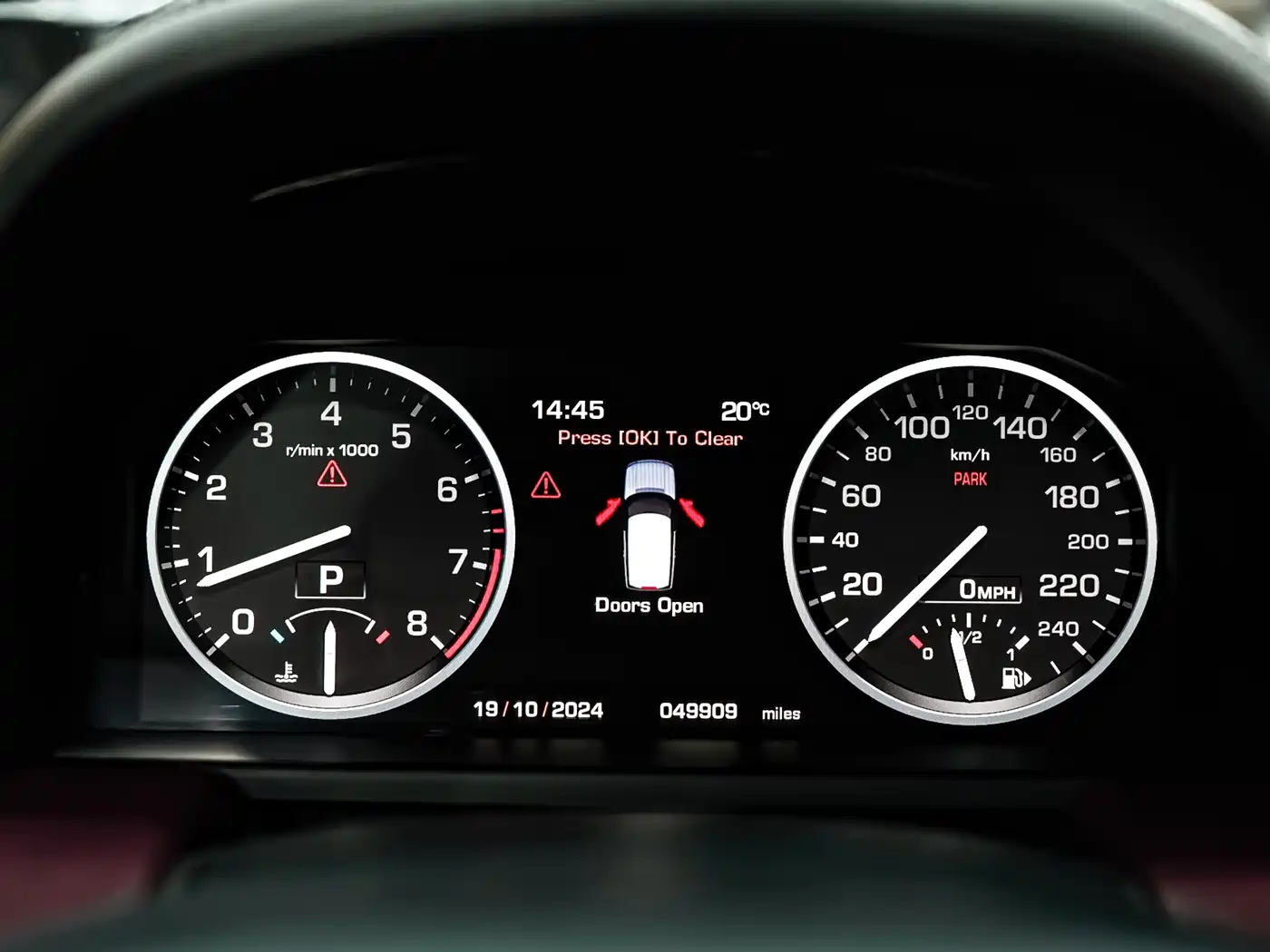 Land Rover Range Rover 2014 5.0 SC V8 AB Ultimate Genesis Extended Edition фото 15