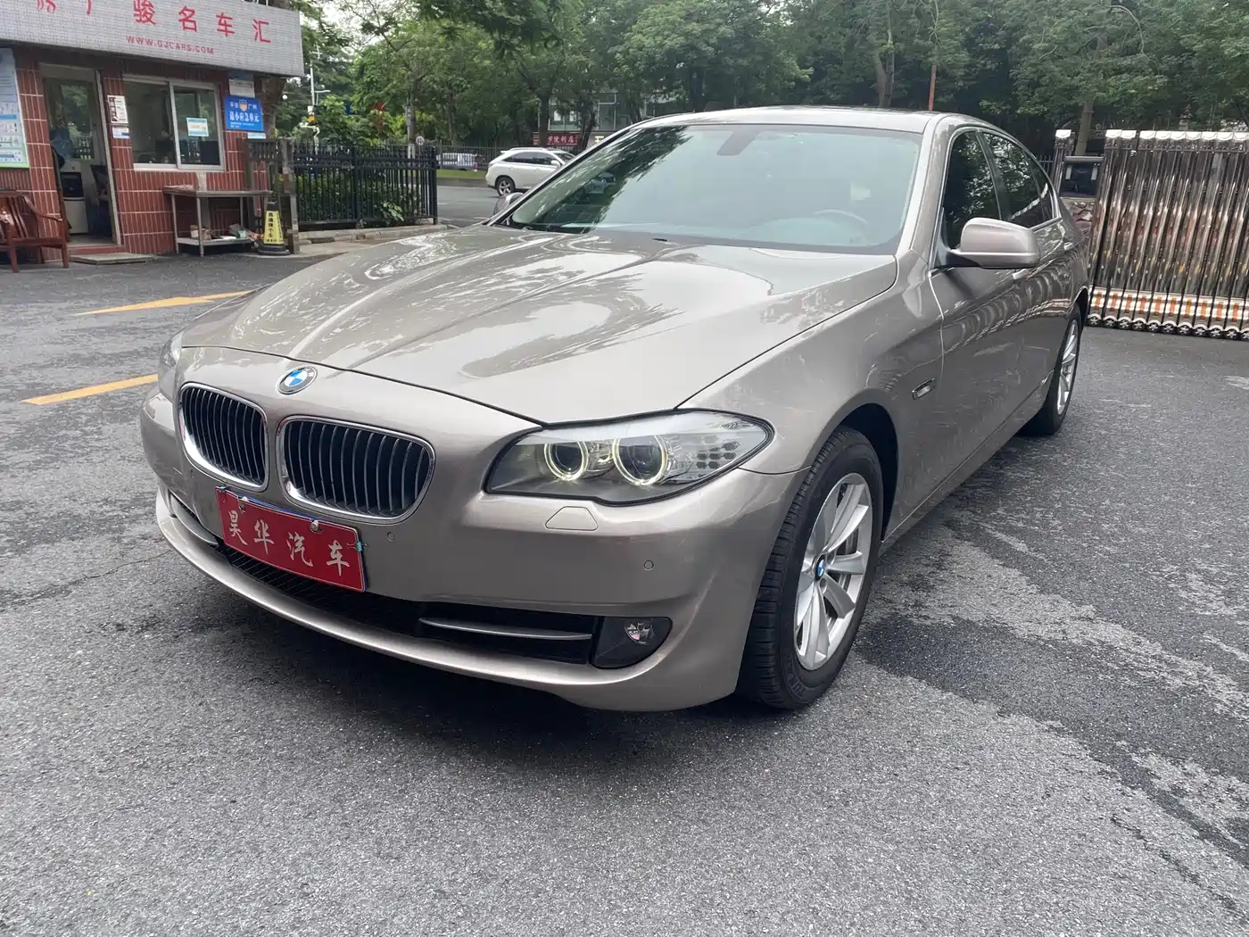 BMW 5 Series 2013 525Li Excellence Edition