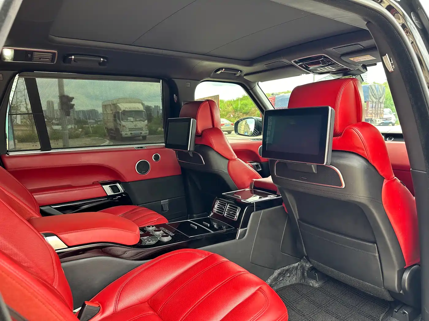 LAND ROVER RANGE ROVER