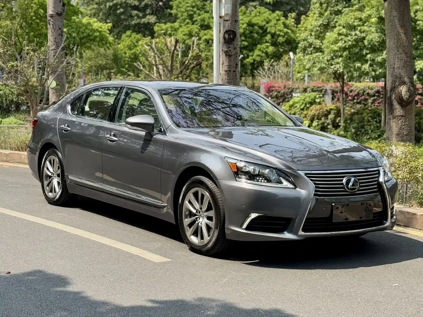 Lexus LS 2016 460L AWD Premium фото 5