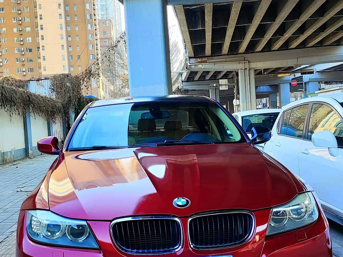 BMW 3 Series (Import) 2010 320i Luxury