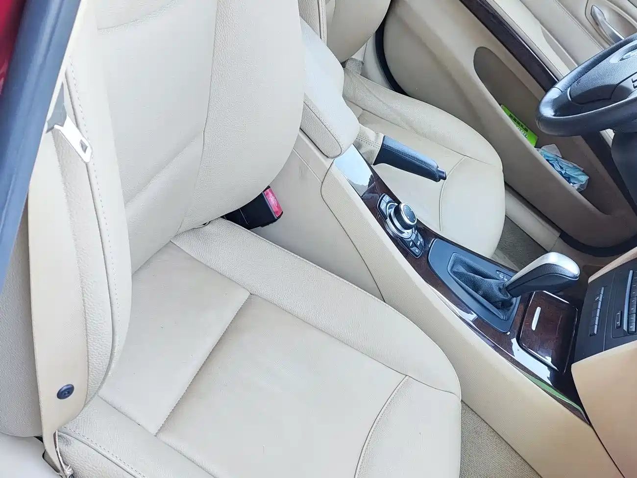 BMW 3 Series (Import) 2010 320i Luxury фото 16