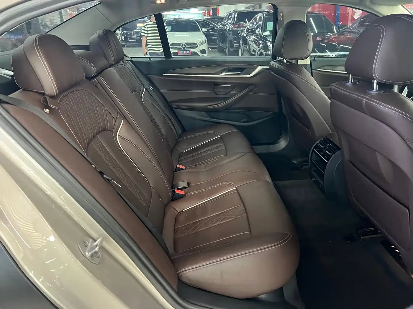 BMW 5 Series 2018 530Li Leading Luxury Package фото 28