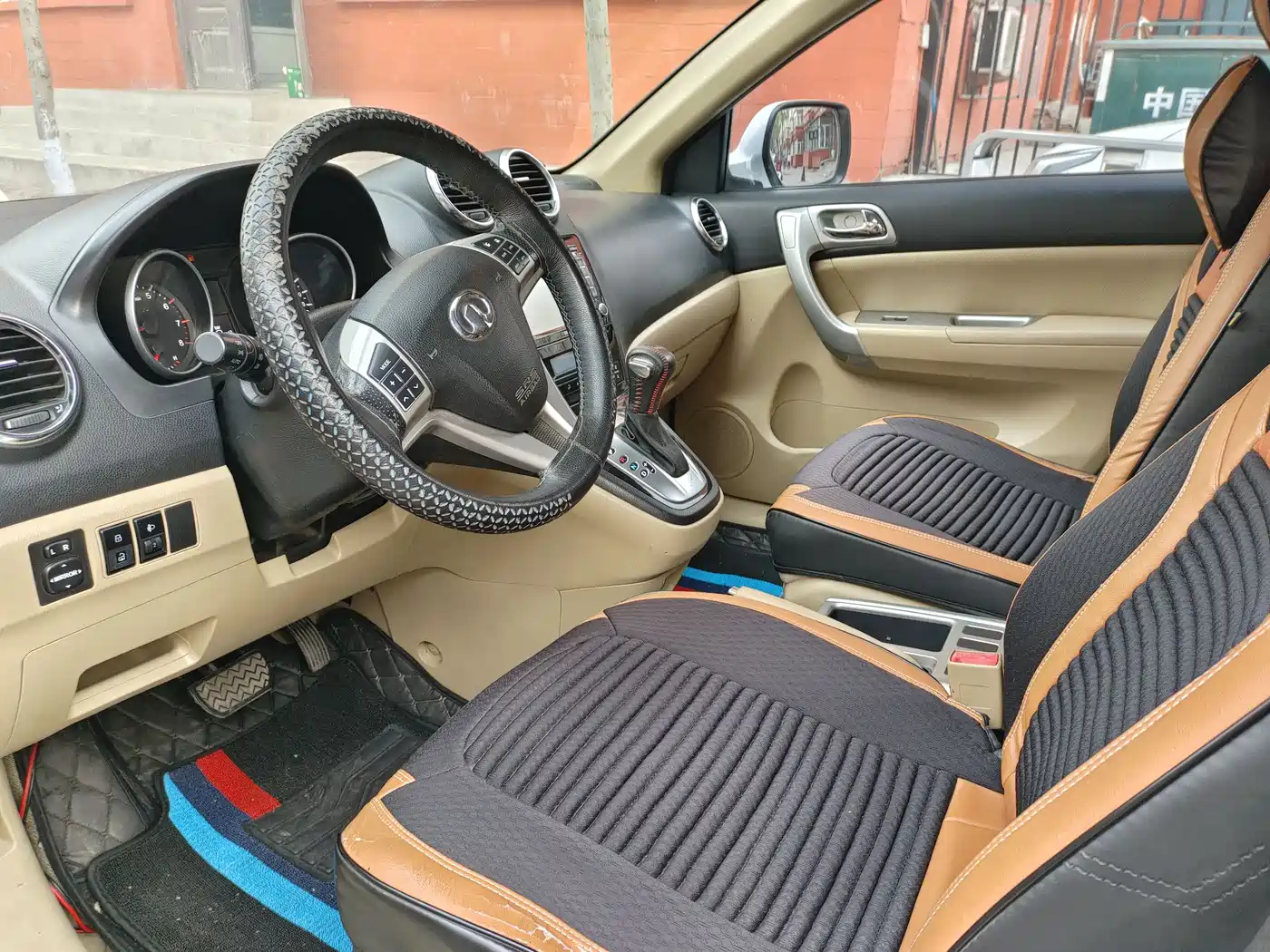 Haval H6 2012 2.4L Automatic 2WD Elite фото 7