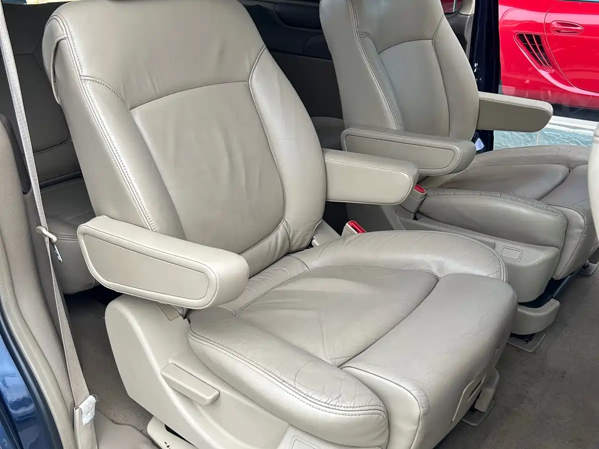 Buick GL8 2006 Model GL8 3.0L LT Luxury Edition фото 15