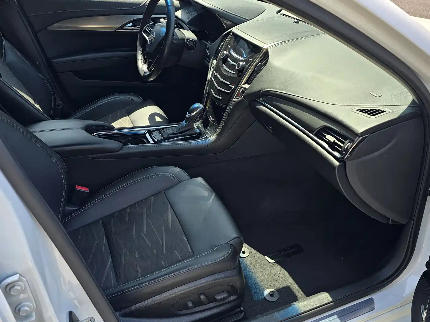 Cadillac ATS-L 2014 25T Comfort фото 8