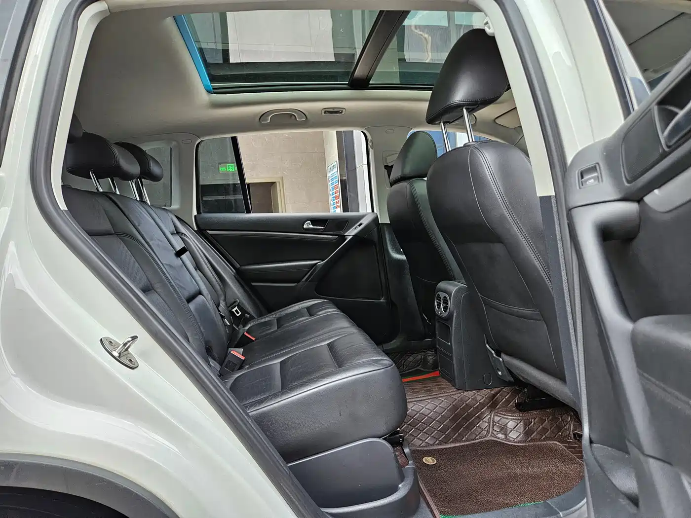 Volkswagen Tiguan 2013 2.0TSI Auto 4WD Luxury Edition фото 14