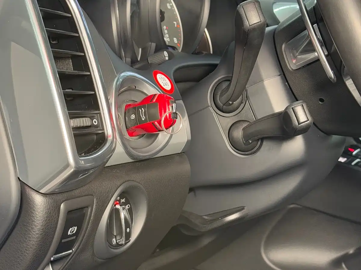Porsche Cayenne 2015 Cayenne S 3.6T фото 28