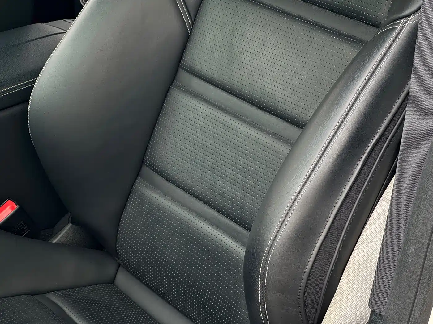 Mercedes-Benz CLS AMG 2015 AMG CLS 63 S 4MATIC фото 13