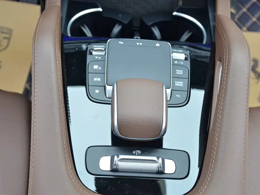 Mercedes-Benz GLE 2024 Facelift GLE 350 4MATIC Fashion фото 9