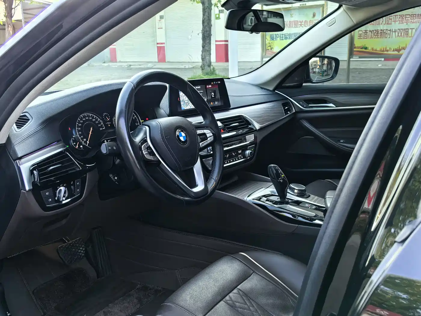BMW 5 Series 2018 Facelift 530Li xDrive Luxury Package фото 7