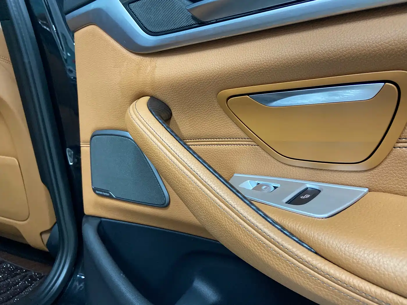 BMW 5 Series 2018 530Li Leading M Sport Package фото 19