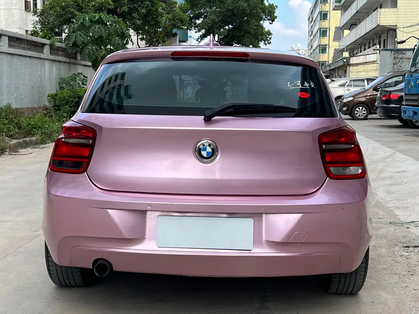 BMW 1 Series (Import) 2012 116i Leading фото 7