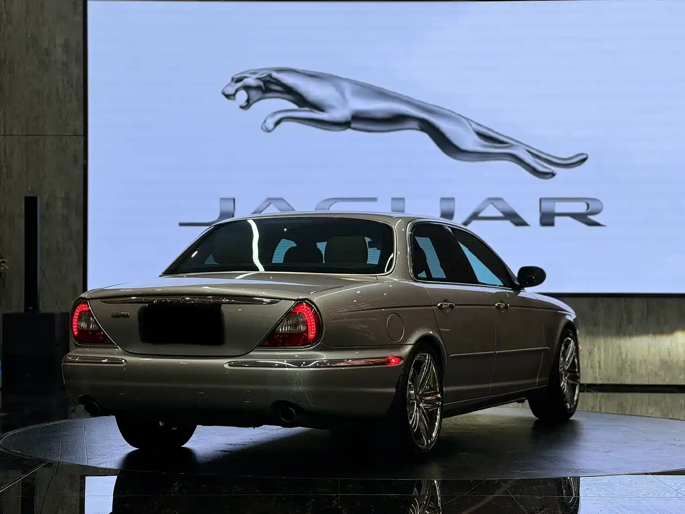 Jaguar XJ 2003 2004 Model XJ8 4.2