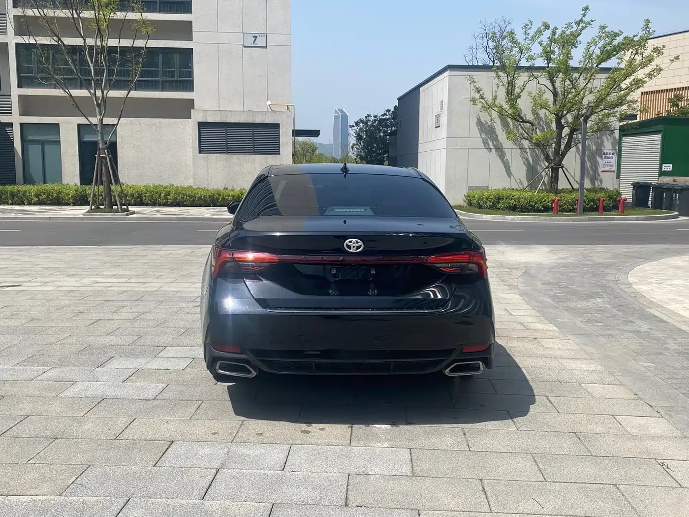 Toyota Avalon 2022 2.0L Luxury Edition фото 6