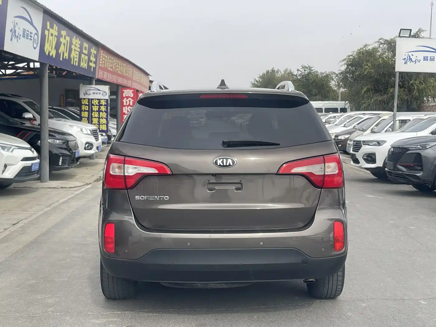 Kia Sorento 2013 2.4L 7-seat Gasoline Supreme Edition фото 8