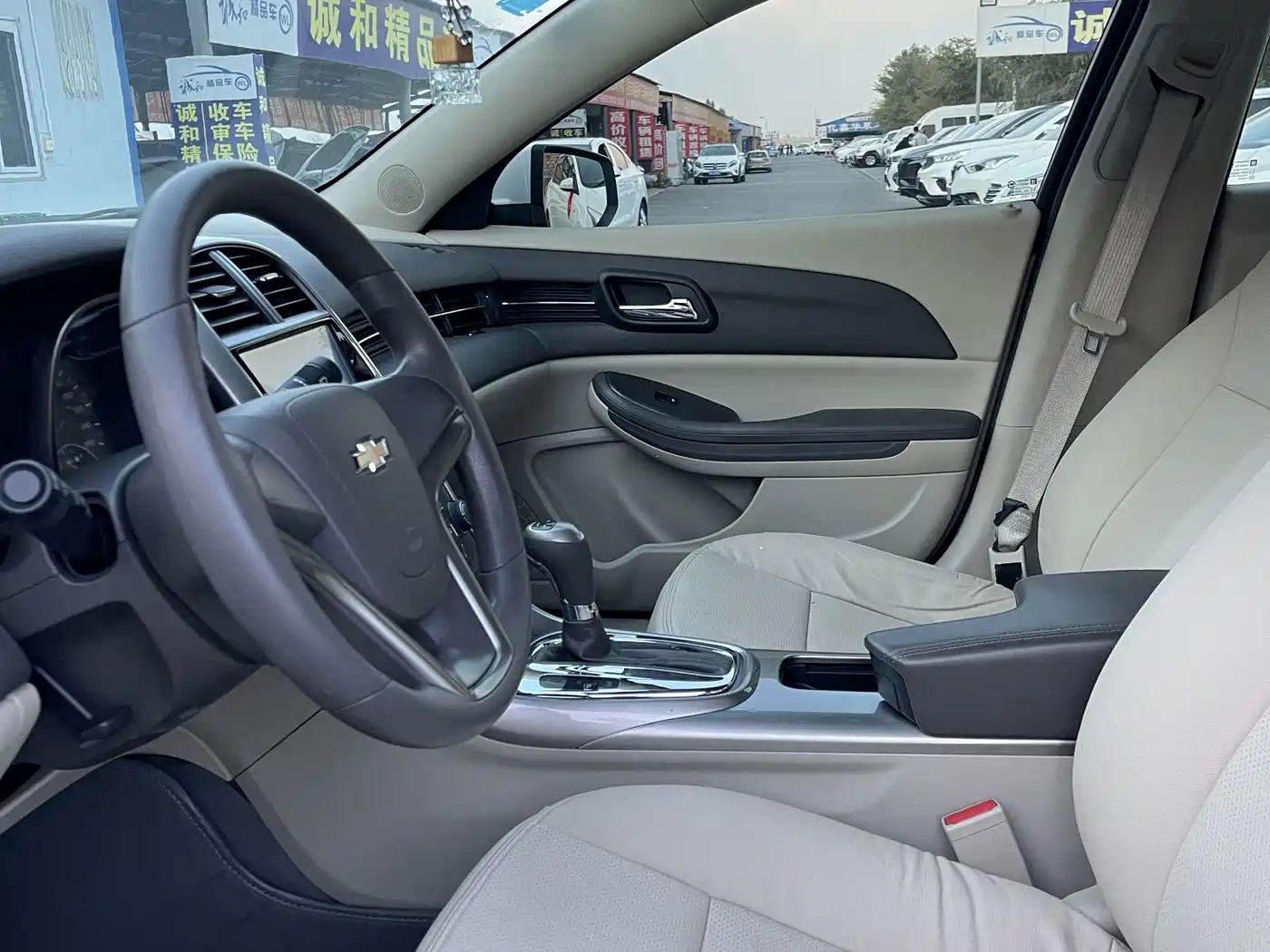 Chevrolet Malibu 2013 2.0L Automatic Comfort фото 4