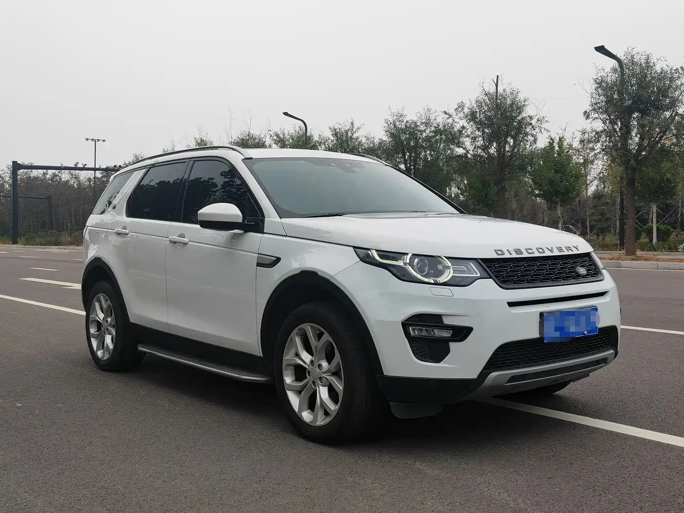 Land Rover Discovery Sport 2016 2.0T HSE фото 8