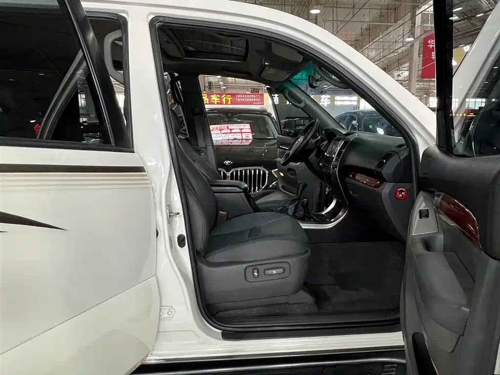 Toyota Prado 2005 Model 4.0L Automatic GX Luxury Edition фото 7