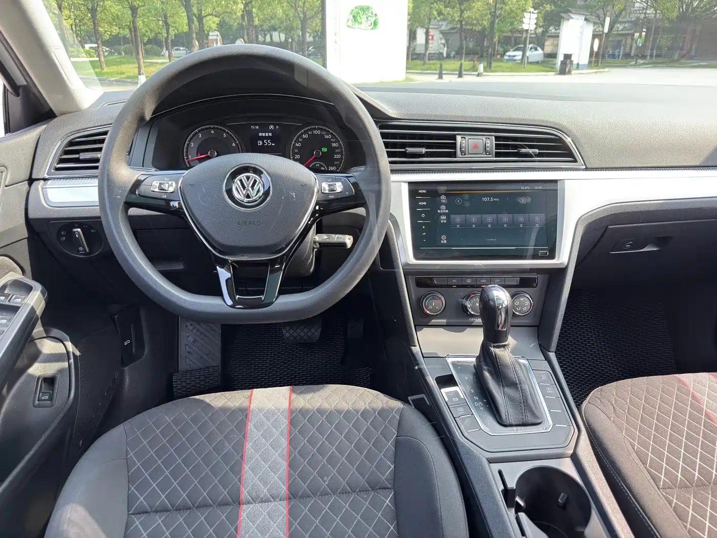 Volkswagen Lamando 2021 230TSI DSG Fashion Edition фото 16