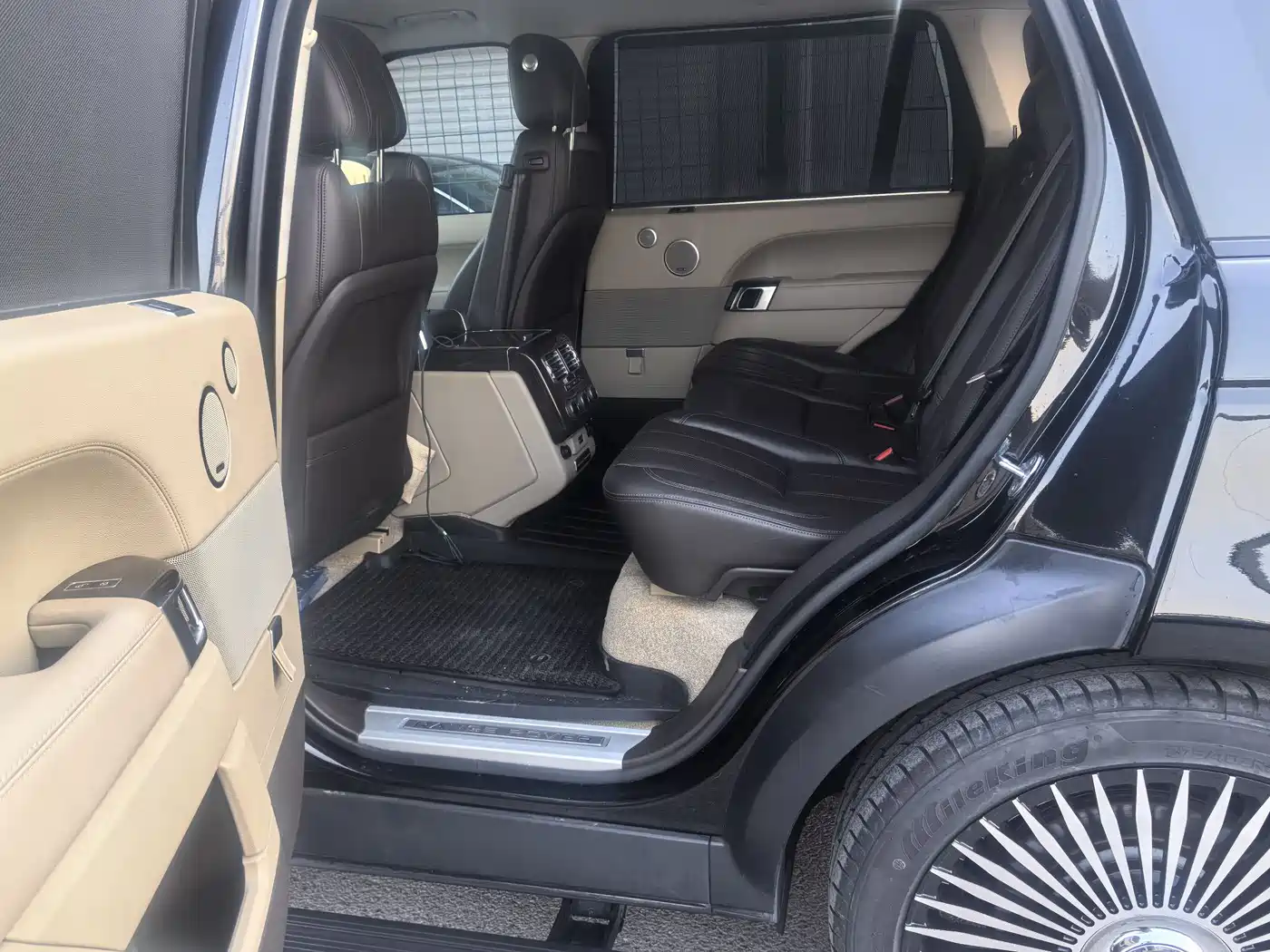 Land Rover Range Rover 2016 3.0 SC V6 Vogue LWB фото 4