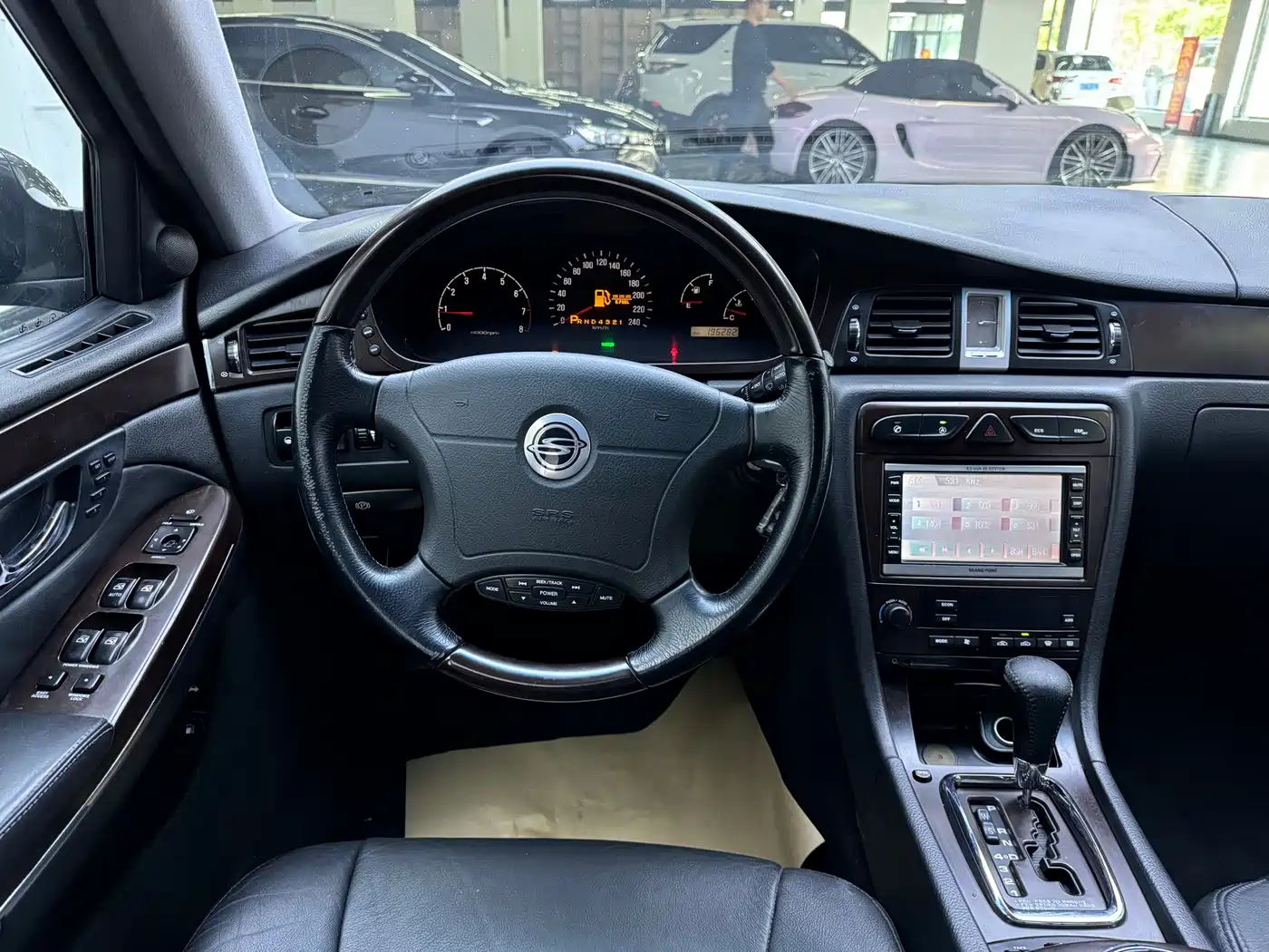 SsangYong Chairman 2004 2.8 CM500S фото 13