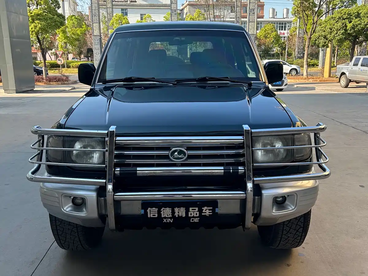 Leopaard Black King Kong 2011 2009 2.4L Manual 4WD