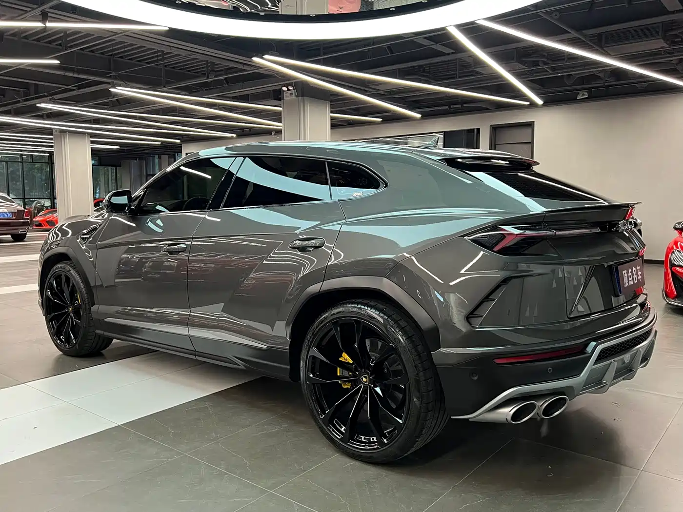 Lamborghini Urus 2021 4.0T V8 фото 4