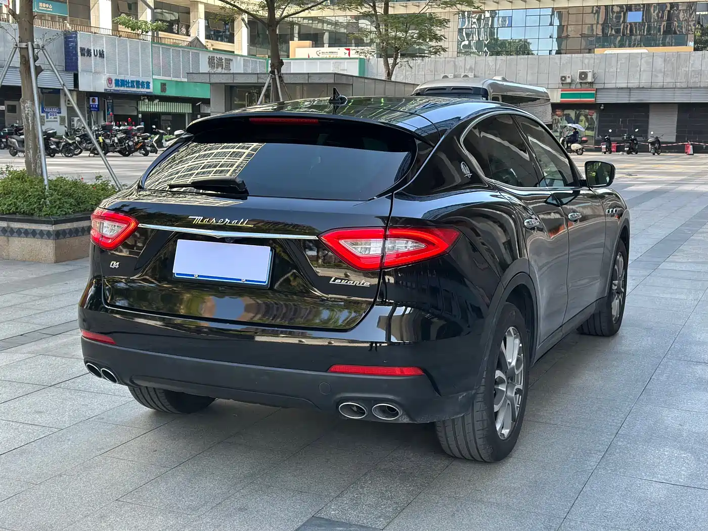 MASERATI LEVANTE
