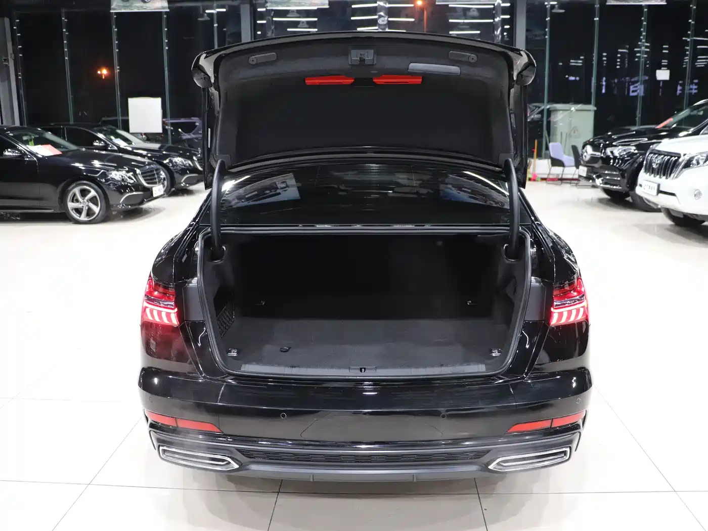 Audi A6L New Energy 2020 55 TFSI e quattro фото 12
