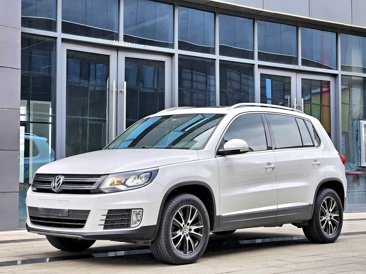 Volkswagen Tiguan 2013 2.0TSI Auto 4WD Luxury Edition