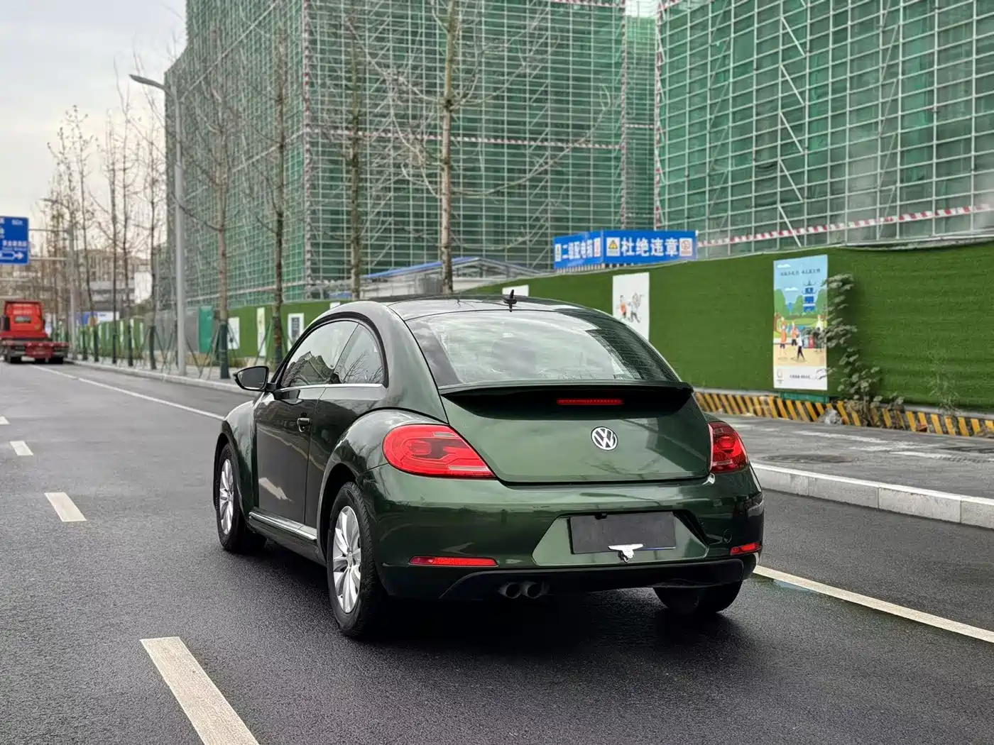 Volkswagen Beetle 2014 1.4TSI Fashion Edition фото 9