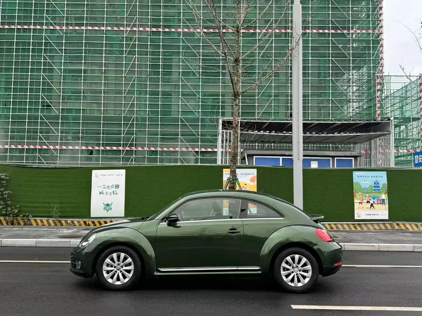 Volkswagen Beetle 2014 1.4TSI Fashion Edition фото 7