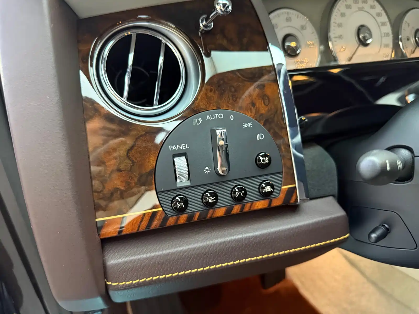 Фото 14 - Rolls-Royce Ghost