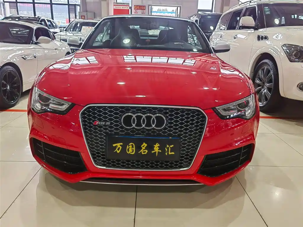 Audi RS 5 2013 RS 5 Cabriolet фото 2