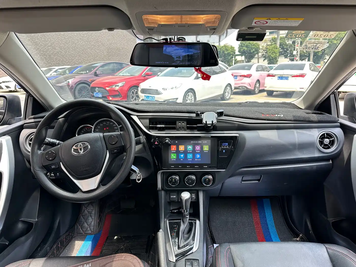 Toyota Levin 2017 Facelift 185T CVT Elite (China V) фото 5