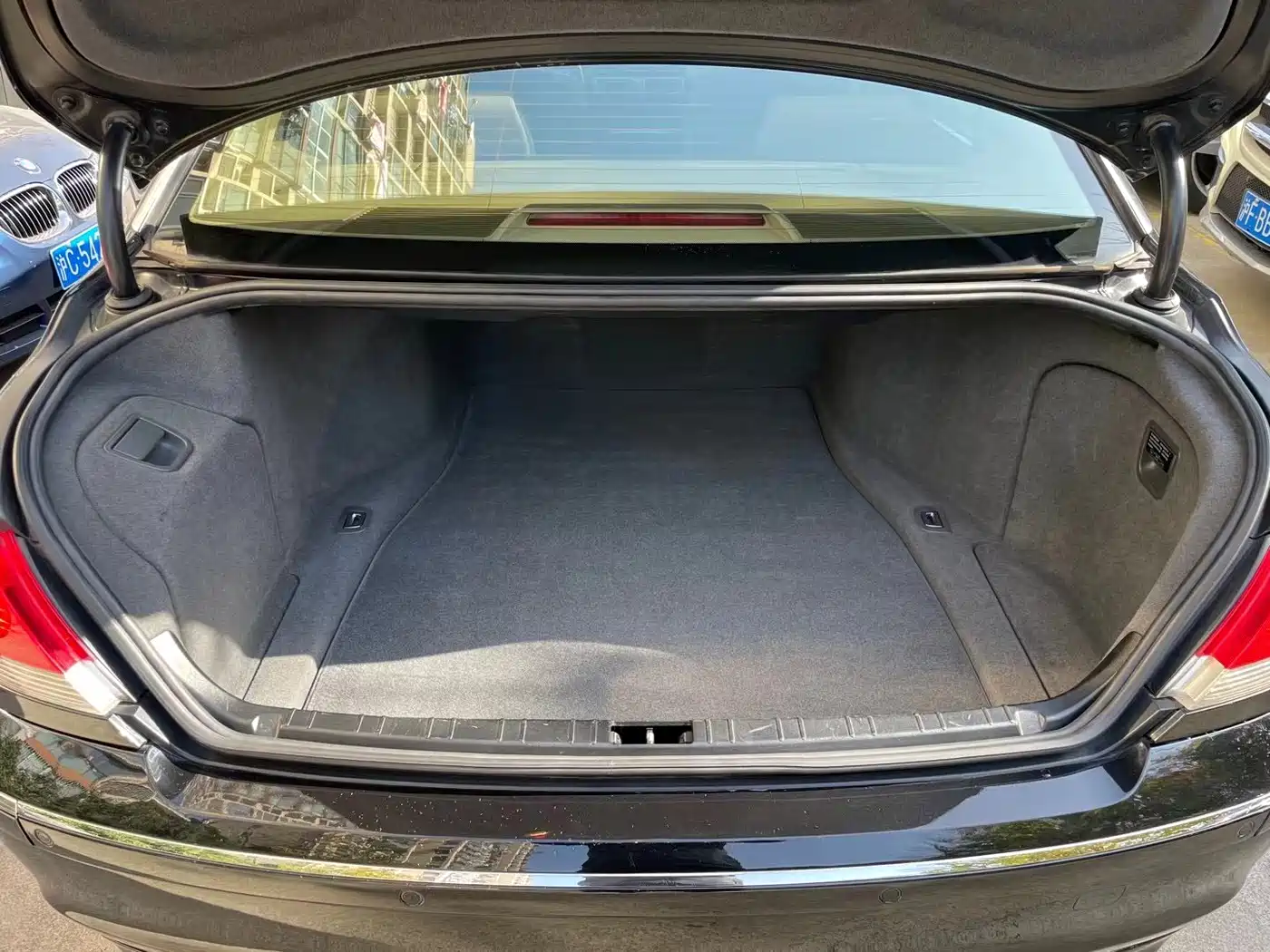 BMW 7 Series 2008 Model 730Li Classic Edition фото 39