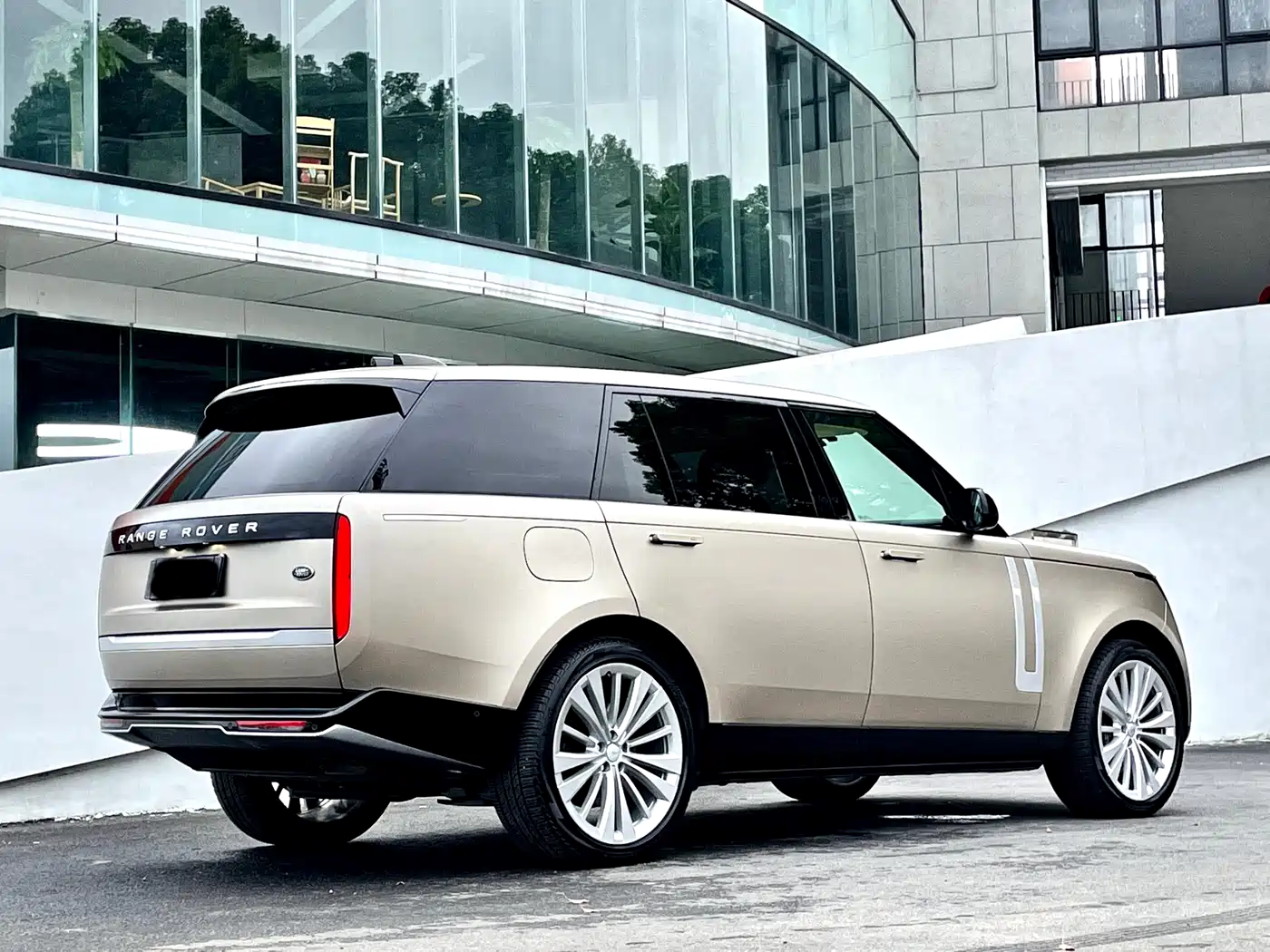 Фото 2 - Land Rover Range Rover
