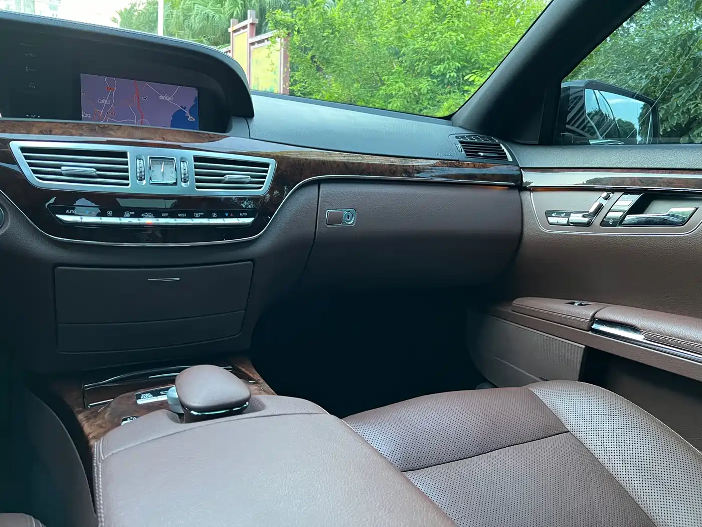 Mercedes-Benz S-Class 2010 S 350 L Luxury фото 17