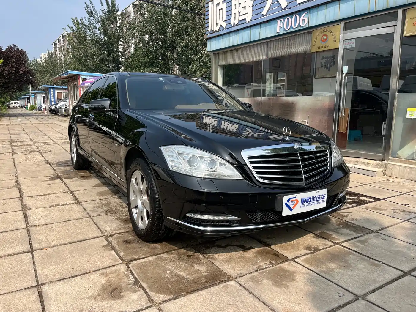 Mercedes-Benz S-Class 2012 S 300 L Luxury Grand Edition фото 3