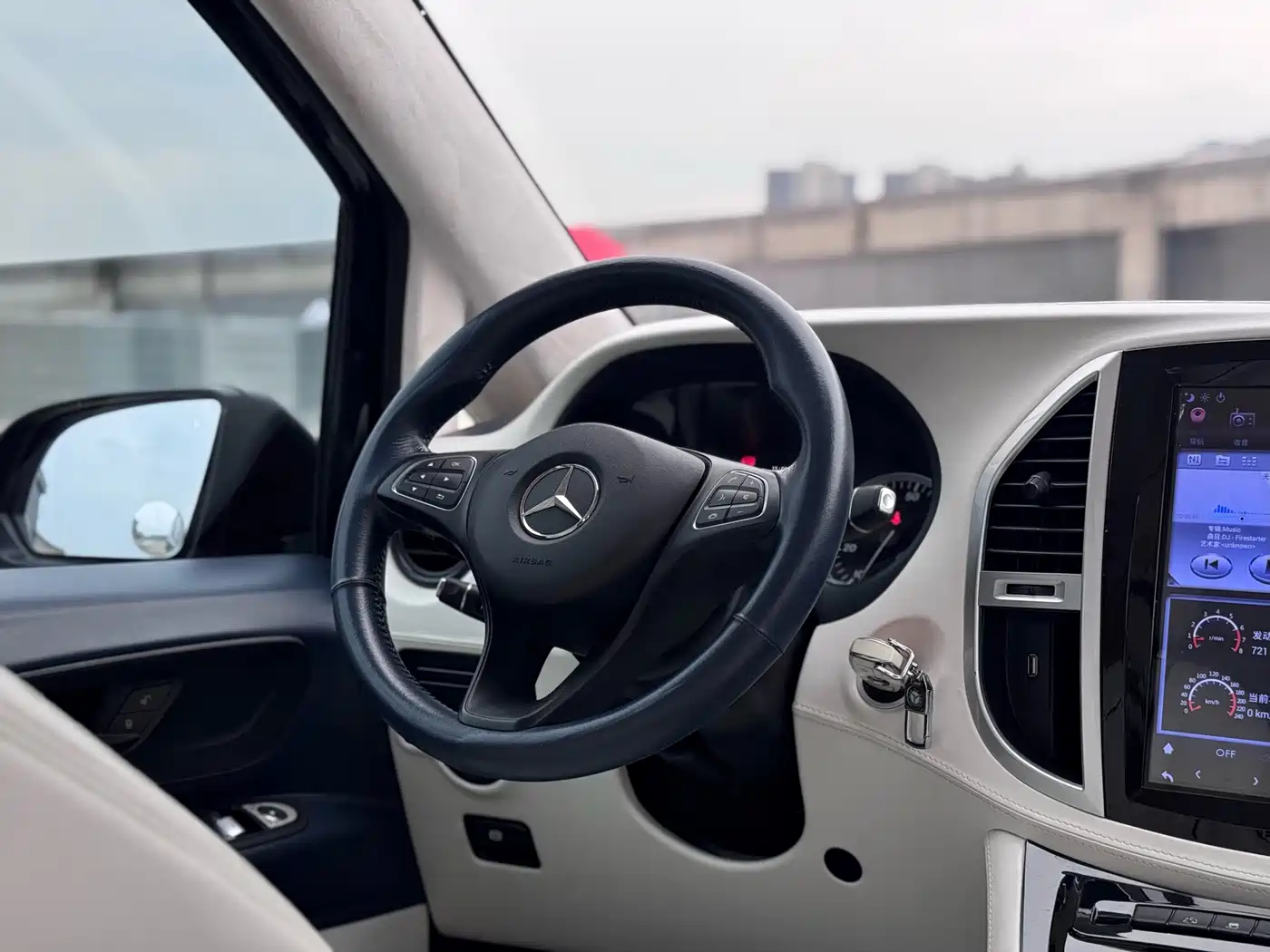 Mercedes-Benz Vito 2018 2.0T Elite Edition 7-Seater China V фото 16