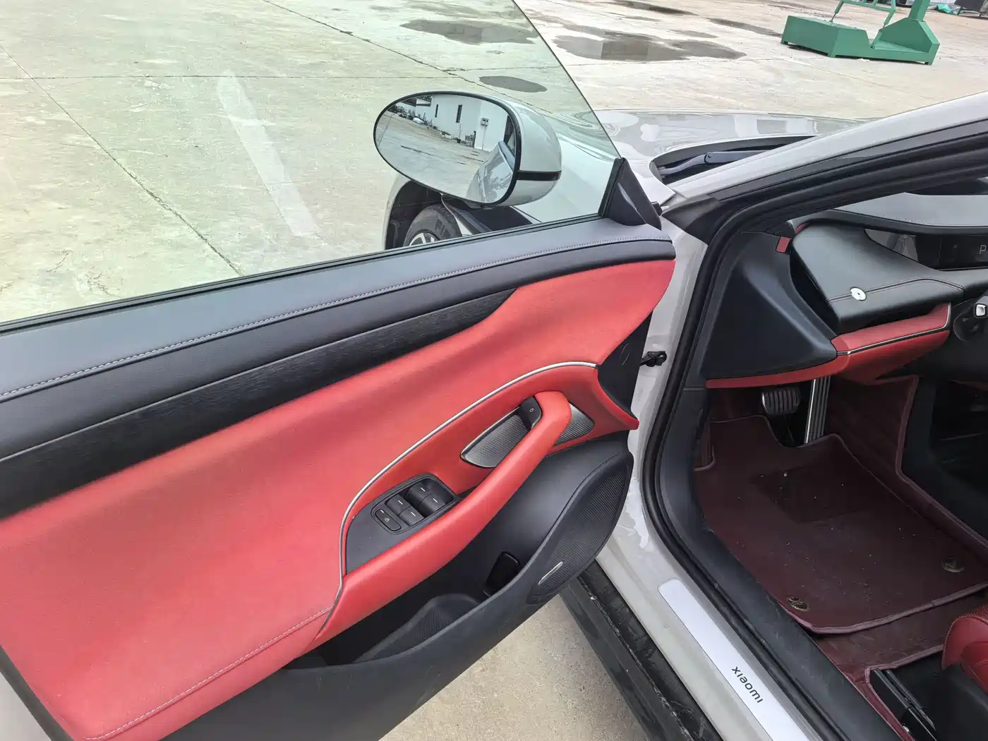 XIAOMI CAR XIAOMI SU7