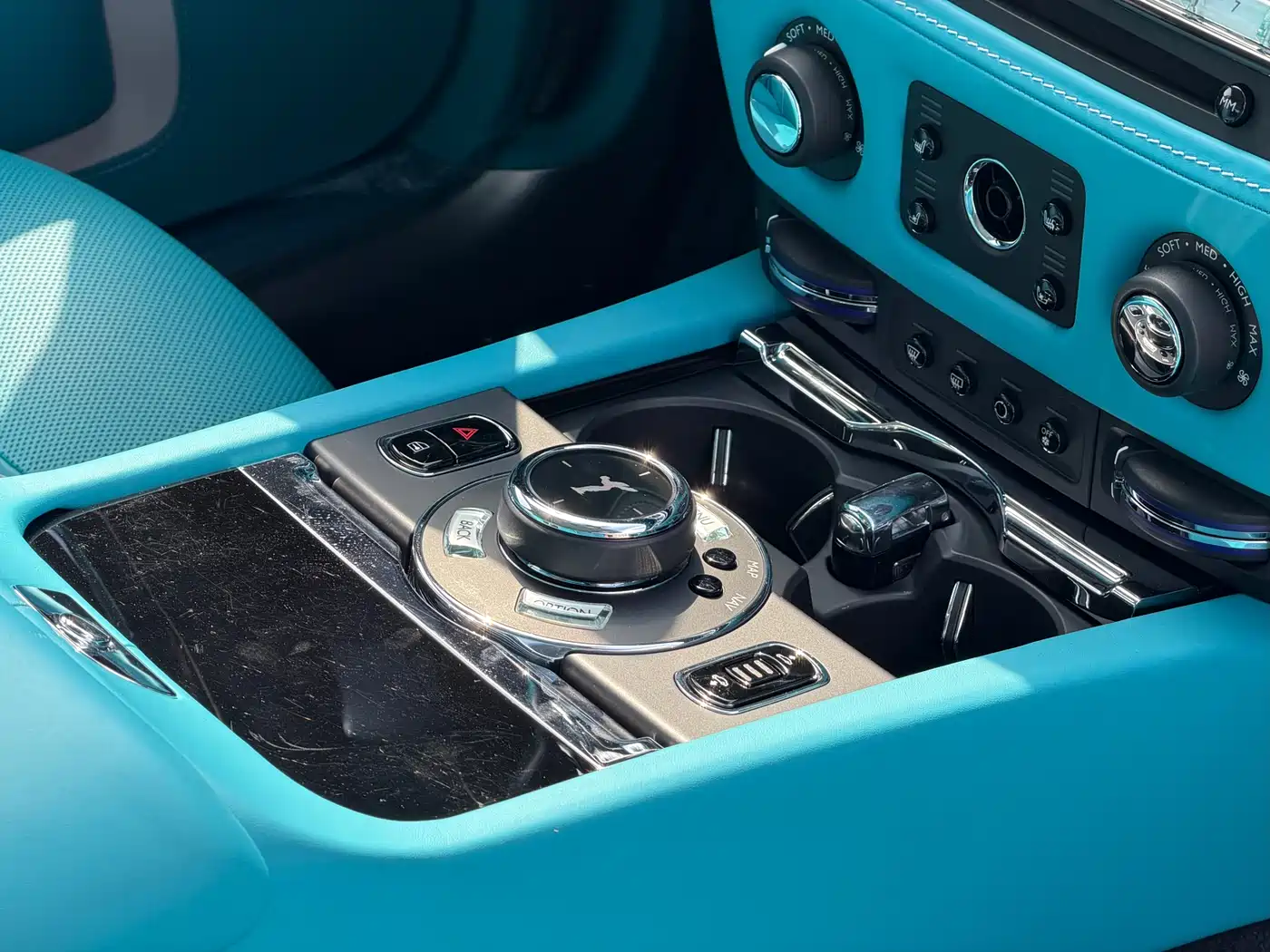 Rolls-Royce Ghost 2018 6.6T Standard Wheelbase фото 17