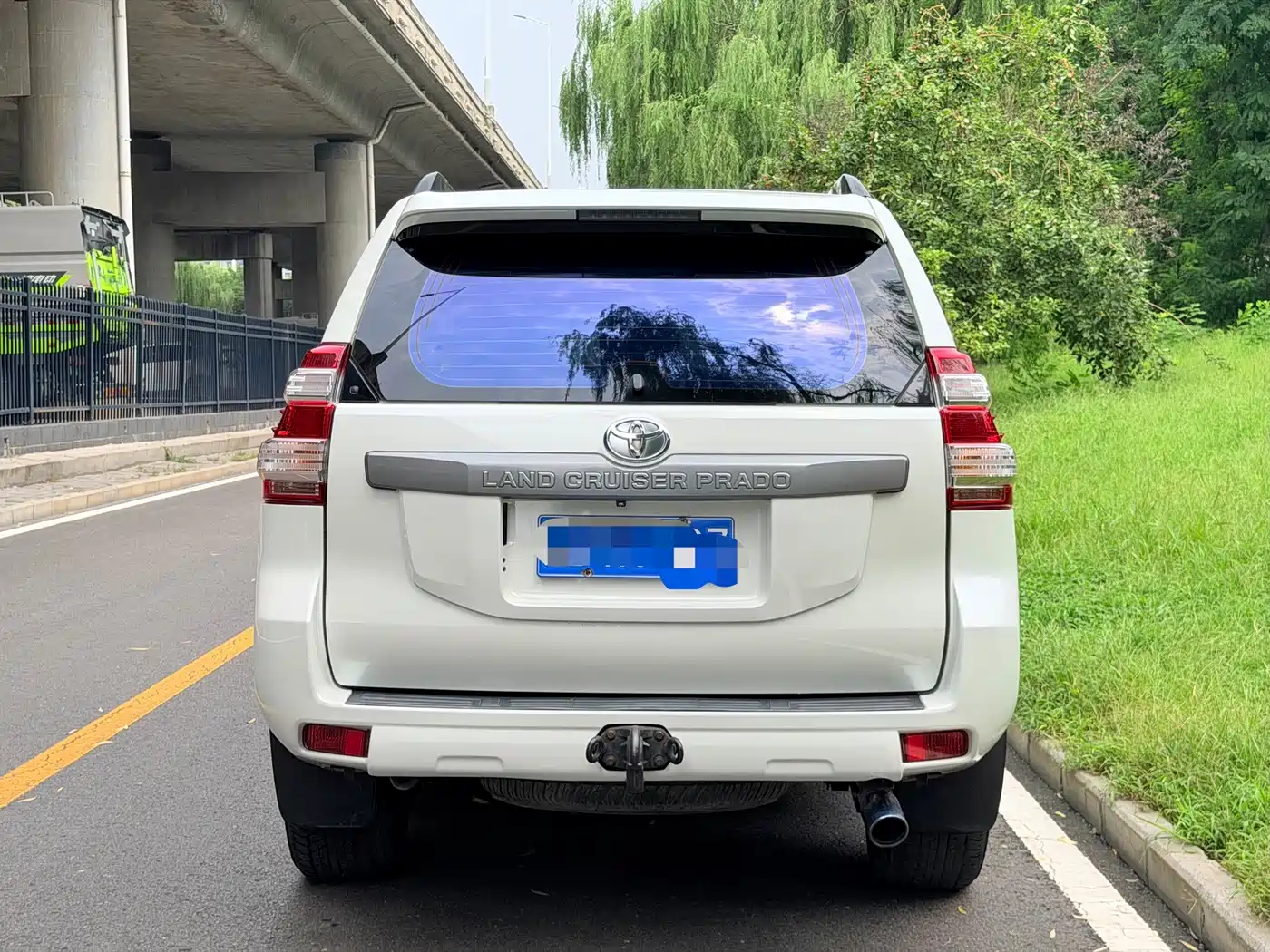 Фото 5 - Toyota Prado