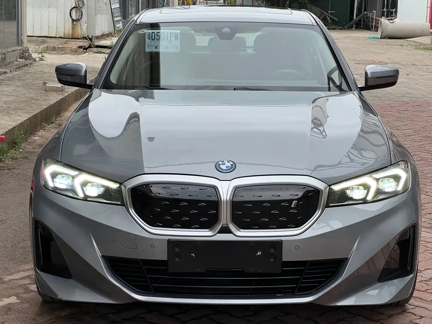 BMW i3 2022 eDrive 35 L фото 2